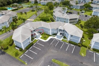 Building Photo - 3236 SE Aster Ln