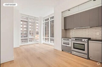 Building Photo - 306 W 48th St