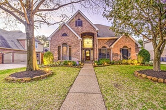 Building Photo - 1914 Sand Hollow Ln