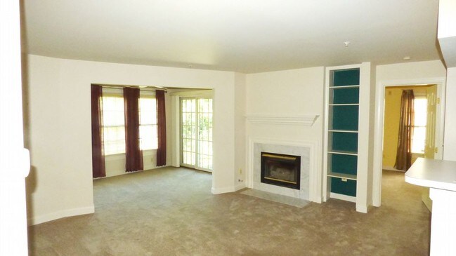 Building Photo - 12213 Fairfield House Dr