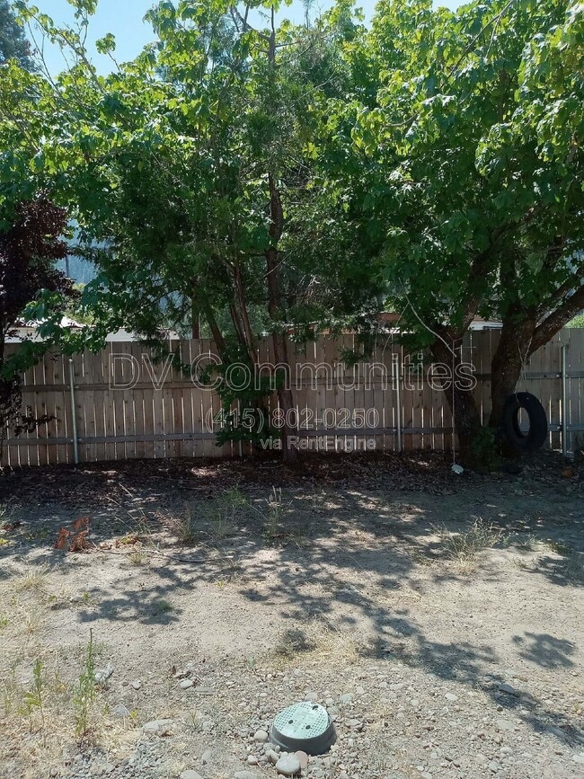 Building Photo - 47730 Christel Ln