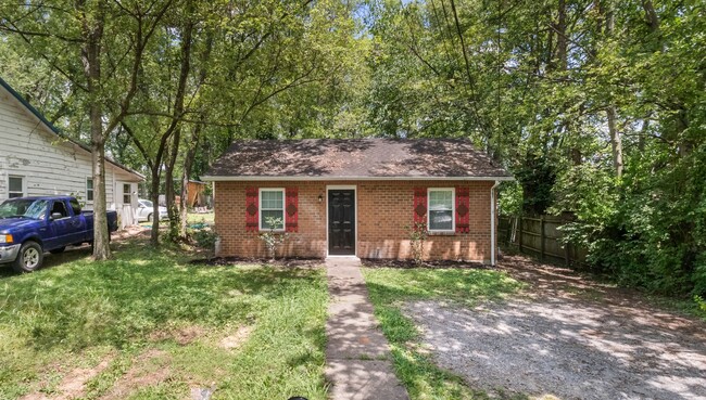 Foto del edificio - Charming Downtown Clarksville Home!