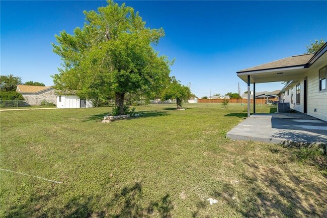 Building Photo - 50204 Indian Creek Dr