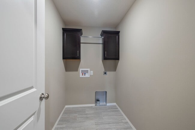 Building Photo - Newly Built 4 Bedroom Rental in Nixa!