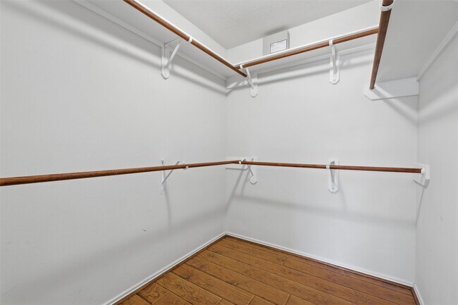 Foto del edificio - 18420 Sunrise Pines Dr