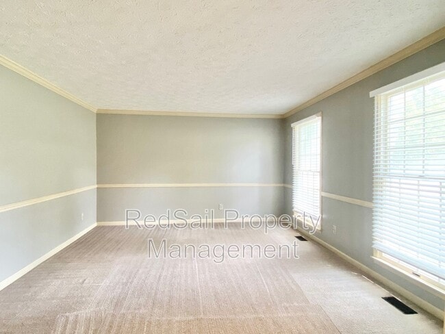 Building Photo - 100 Kanawah Run