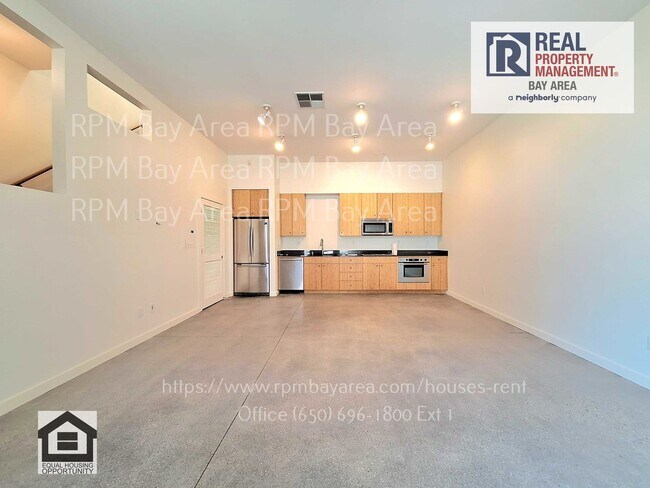Foto del edificio - 1 Bedroom 1 Bathroom Townhouse in Clawson ...
