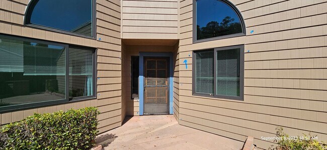 Foto del edificio - Oakridge Park Single Story Condo in Orcutt...