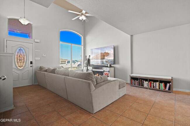 Foto del edificio - 12000 Prairie Ridge St