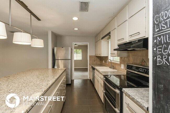 Foto del edificio - 1555 Shirl Ln