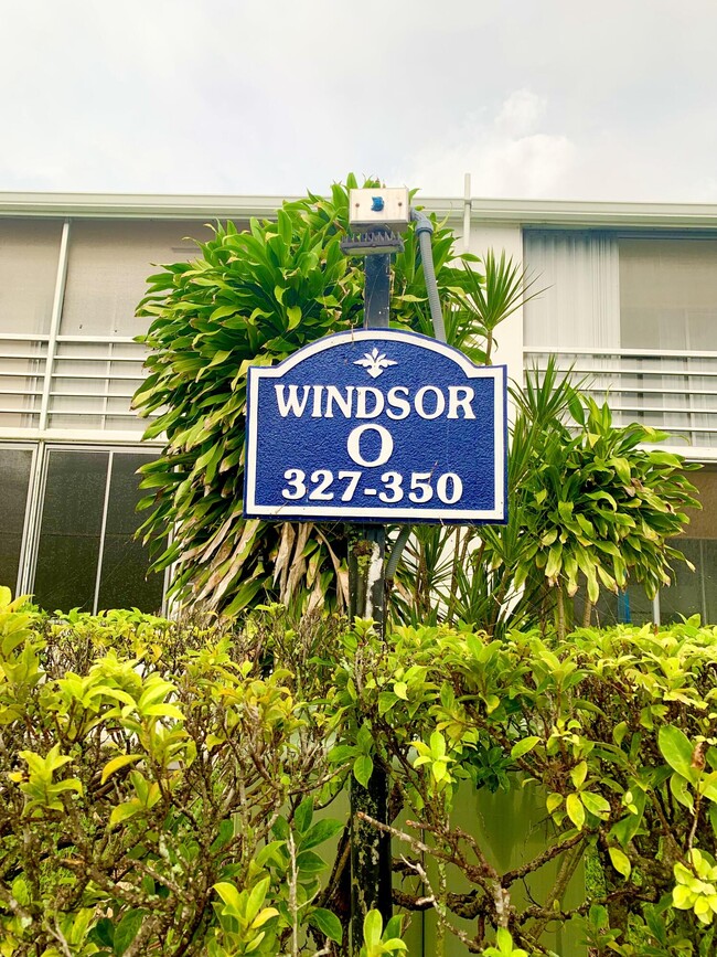 Building Photo - 336 Windsor O