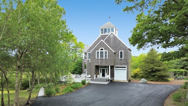 Foto del edificio - 17 Bourne Point Rd