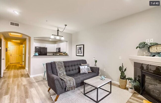 Furnished example - 1747 N Pearl St