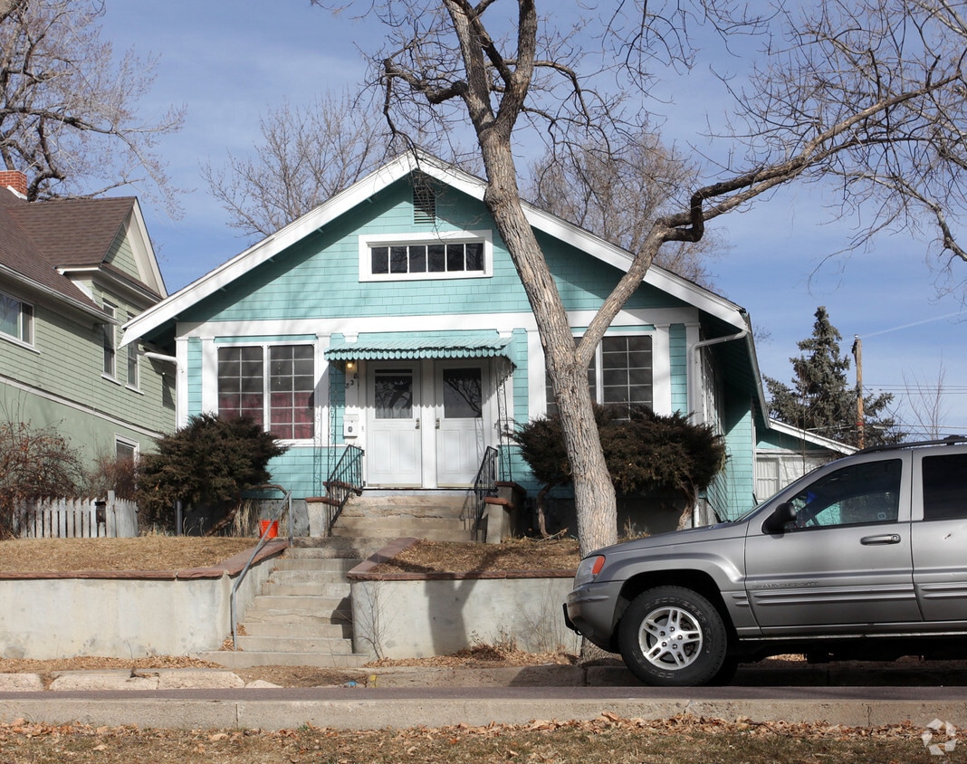 820 E Kiowa St, Colorado Springs, CO 80903 Apartments in Colorado