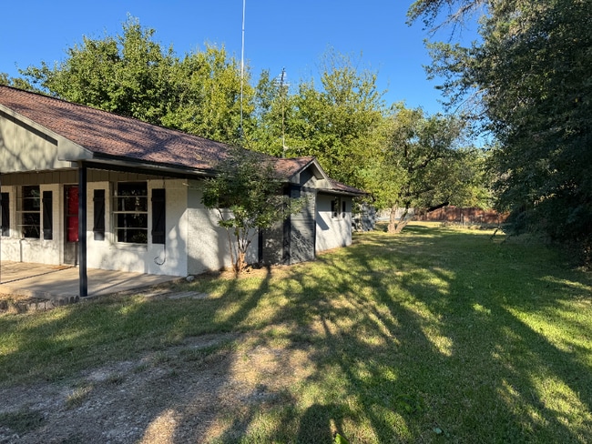 Foto del edificio - 10021 Northview Dr