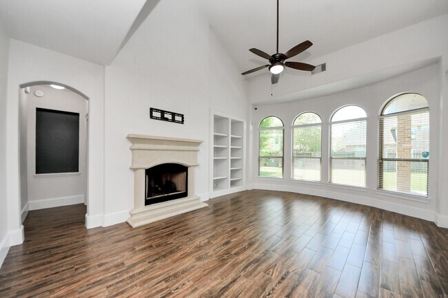 Building Photo - 12430 Fossil Point Ln