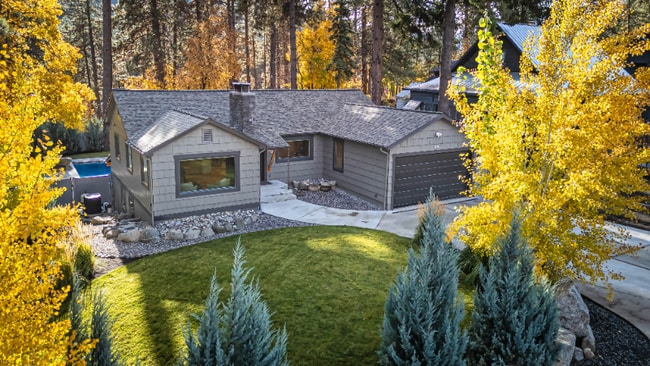 Foto del edificio - 1221 Commercial St