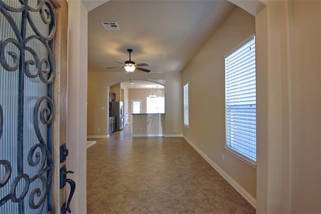 Building Photo - 324 Atlanta Park Dr