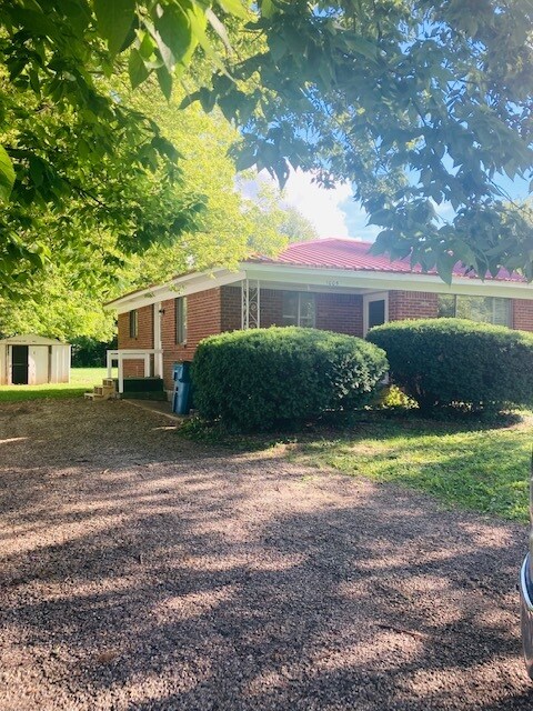 Building Photo - 1005 Sivey Ct