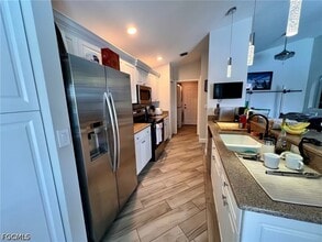 Building Photo - 8526 Manderston Ct