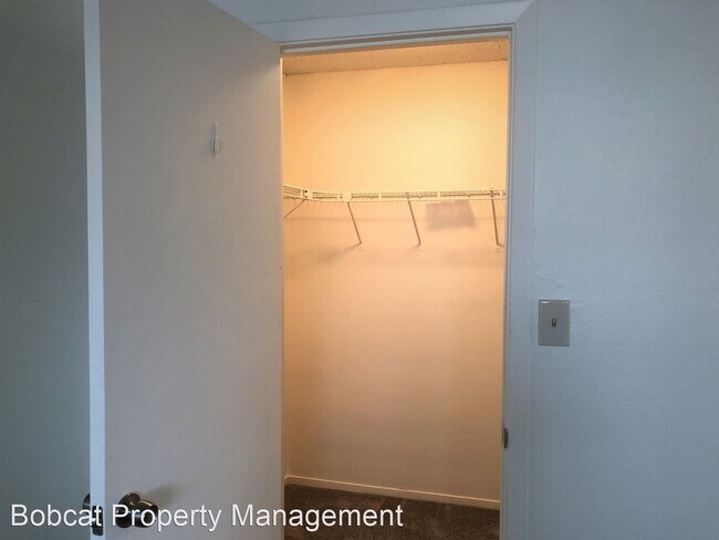 Building Photo - 3 br, 1.5 bath House - 49 Condor Circle