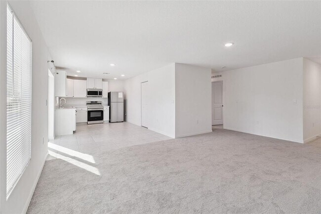 Building Photo - 701 Tejon Ave SW