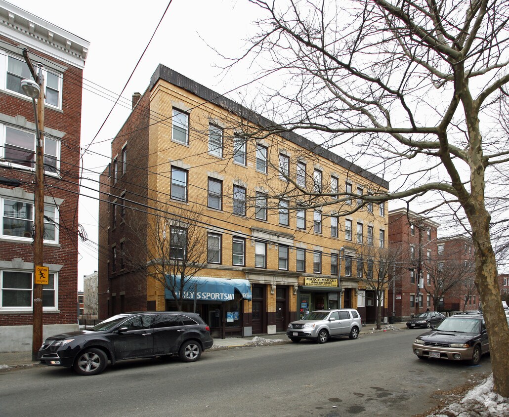 Building Photo - 53 Harbor St