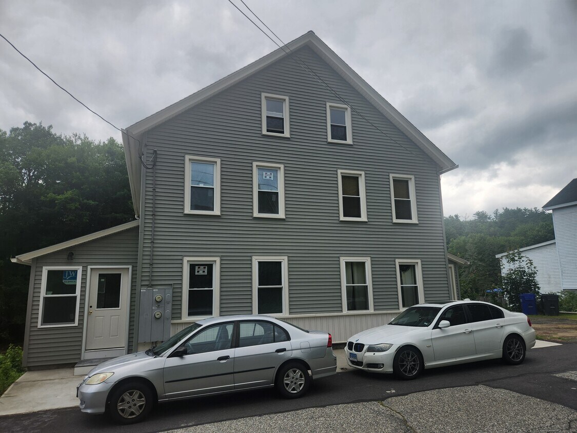 Primary Photo - 60 Willington Ave