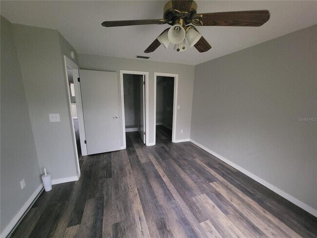 Foto del edificio - 2845 SW 20th St