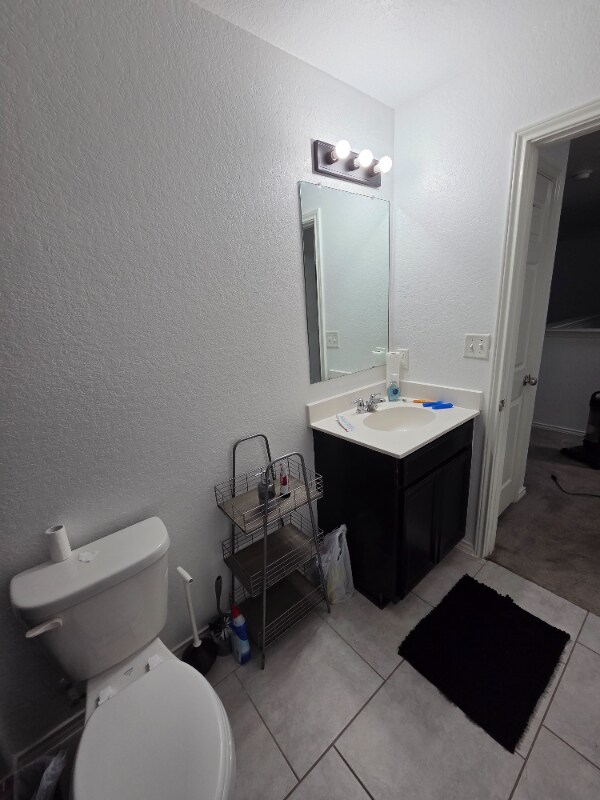 Foto del edificio - 14223 Laurel Br