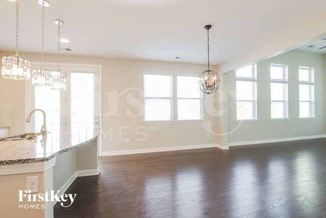Building Photo - 18212 McKee Rd