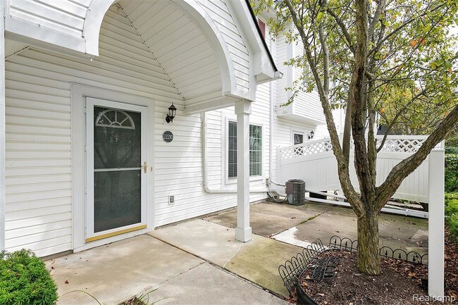 Building Photo - 22210 Cape Cod Way