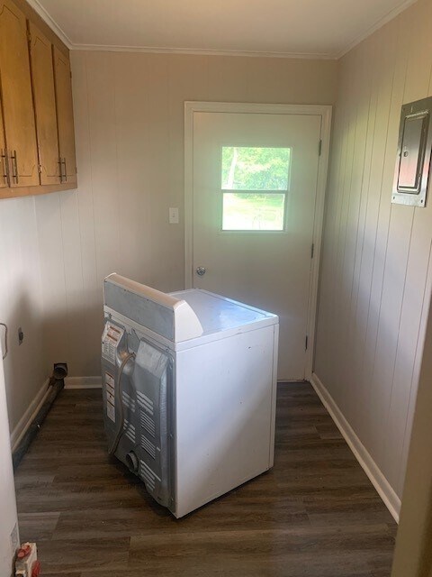 Building Photo - 6648 5th St