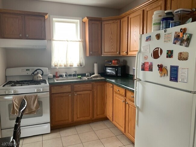 Foto del edificio - 177 Pake St