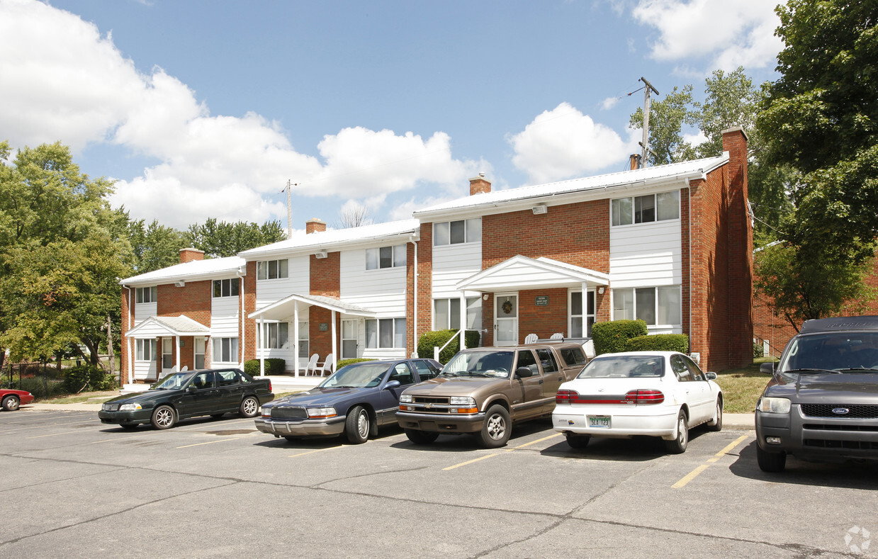 Vincent Court Townhouses - Vincent Townhouses