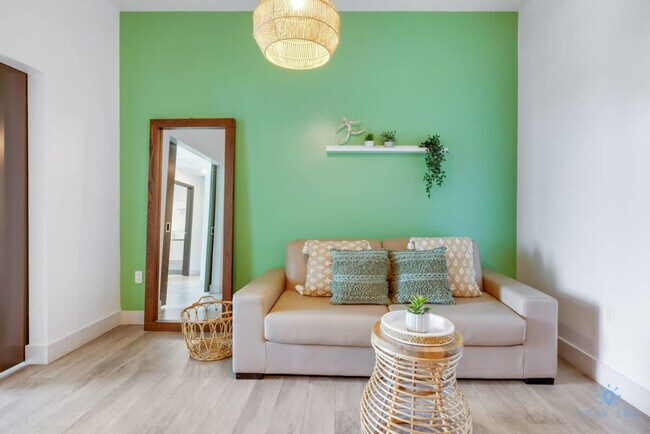 Foto del edificio - 777 N Ocean Dr