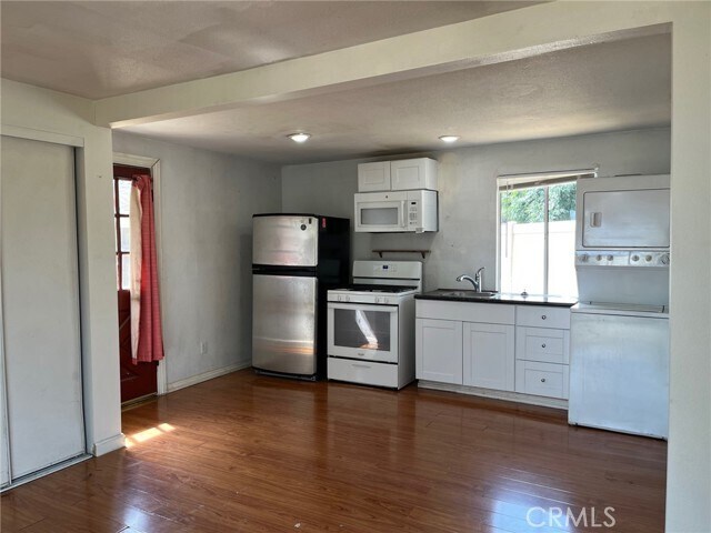 Foto del edificio - 32940 Maiden Ln