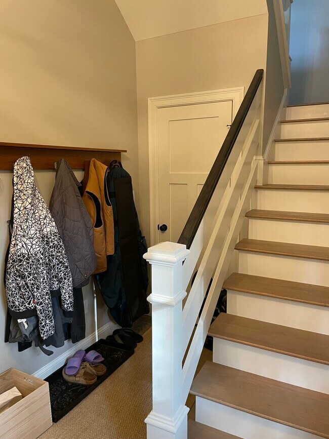 mudroom - 206 Foreside Rd