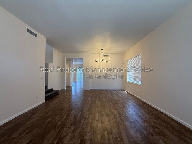 Foto del edificio - 1234 W Remington Dr