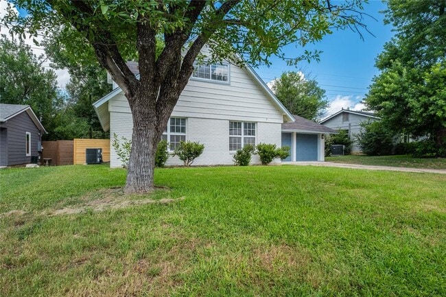 Building Photo - 5504 Coventry Ln