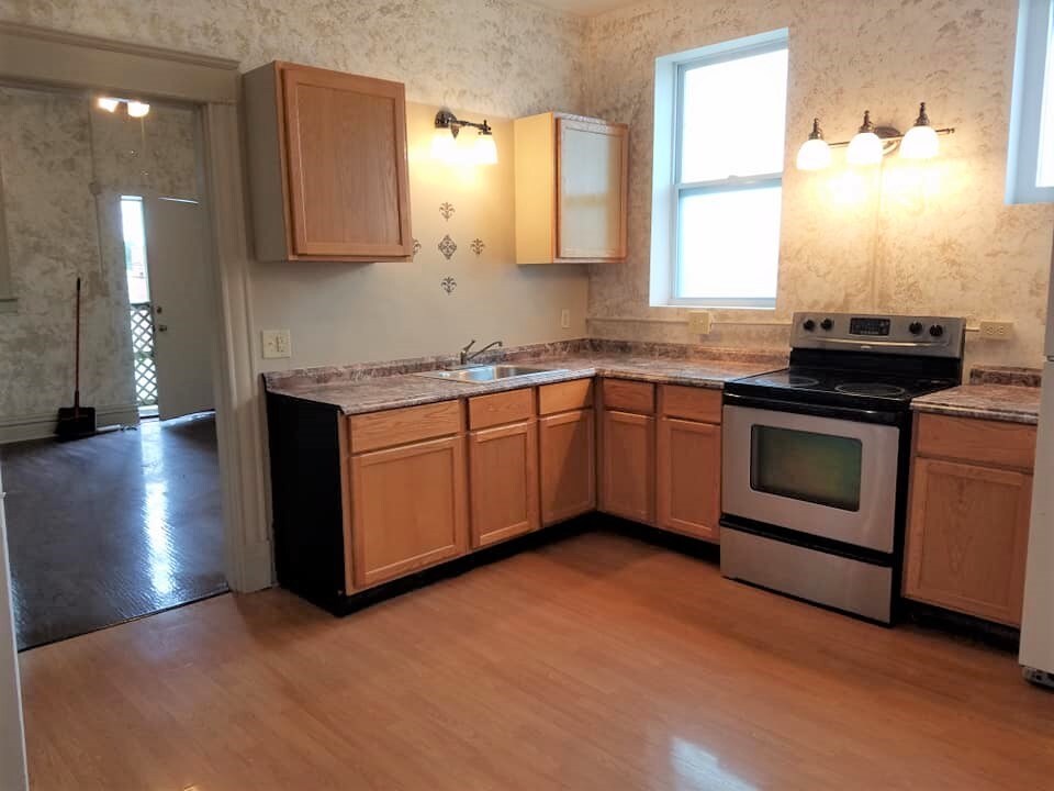 Foto principal - 2300 State St