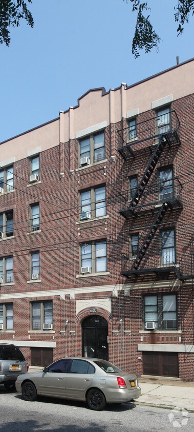 Building Photo - 97-05 103rd St