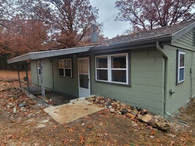 Building Photo - 6712 Hwy Jj