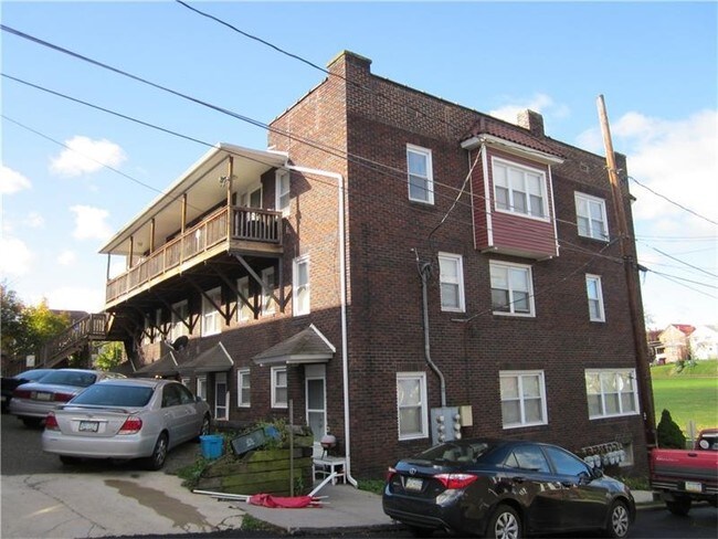 Building Photo - 501 Jackson Ave