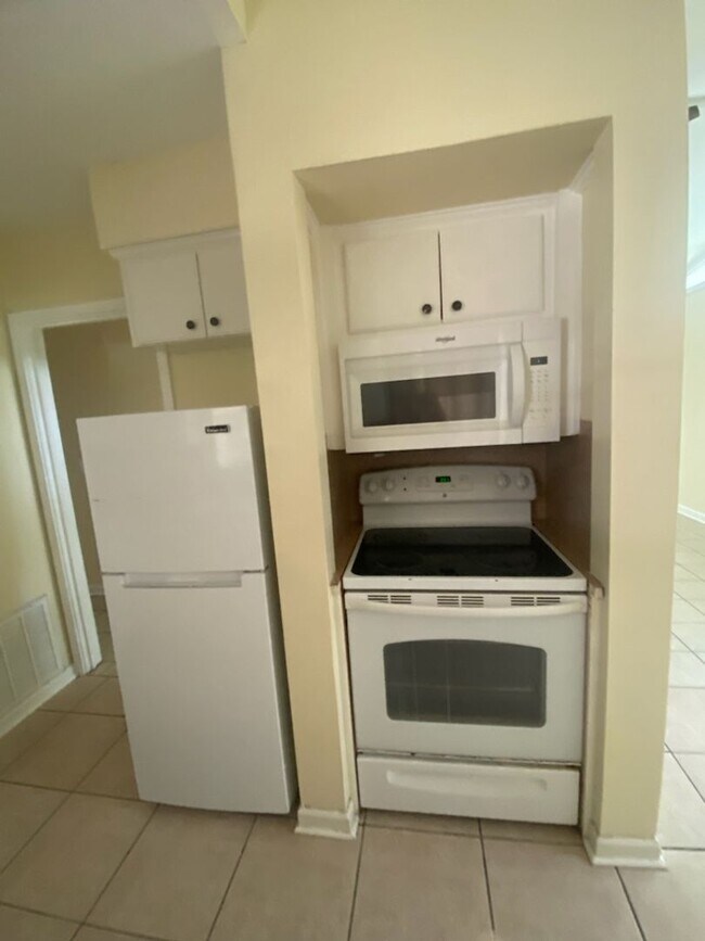 Foto del edificio - 5828 Ventura Dr
