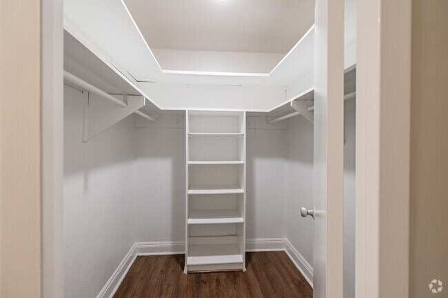 2 habitaciones, 2 baños - 111 m² - Vestidor - Continental Condos