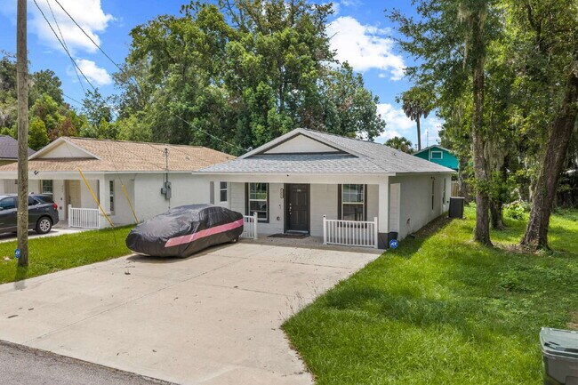 Foto del edificio - Charming 3BR 2BA near downtown Ocala!