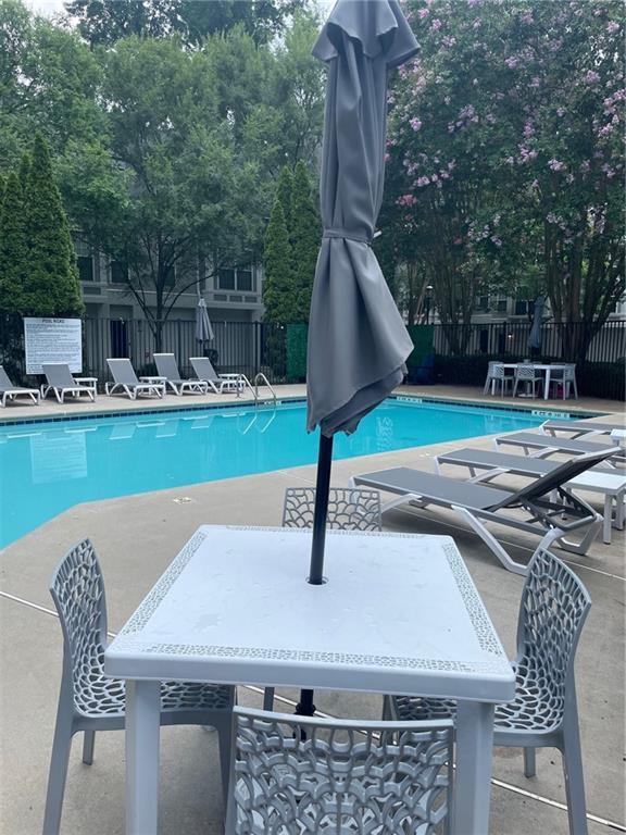 Foto del edificio - 1162 Village Ct SE