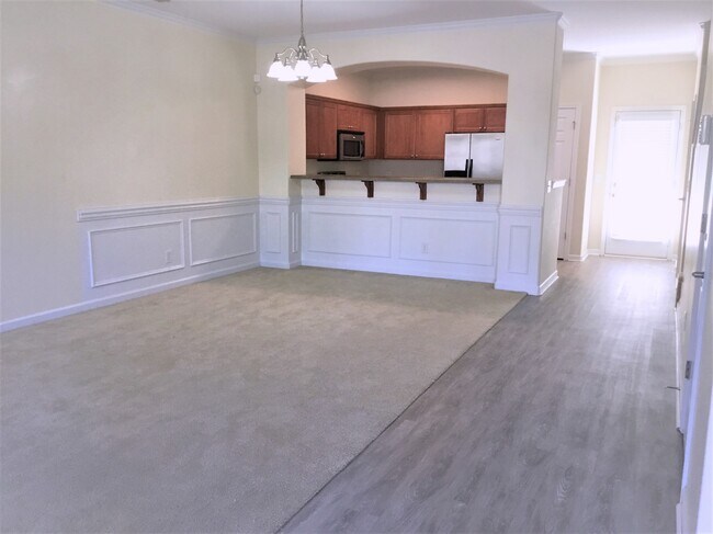 Building Photo - 217 Durham Park Way