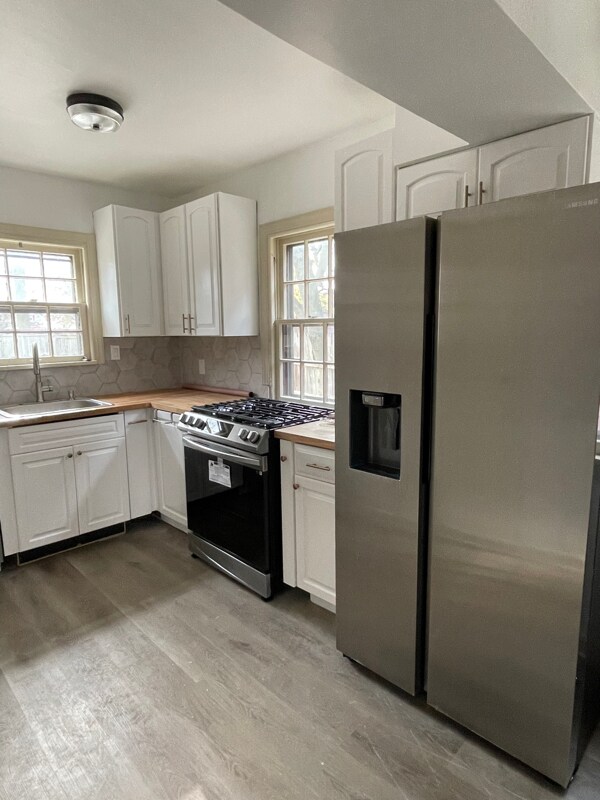 Foto del edificio - 19000 Winslow Rd